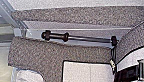 finsh140.jpg (26811 bytes)