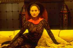 Jennifer Lopez enters the mind of a killer in ''The Cell.''