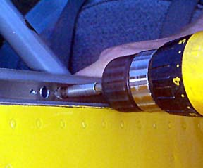 rv8-latch-6.jpg (14561 bytes)