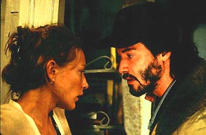 Annie Wilson (Cate Blanchett) confronts a wife-beating husband played by Keanu Reeves in supernatural murder mystery ''The Gift,'' directed by Sam Raimi, whose previous films include ''A Simple Plan'' and ''Evil Dead II.''